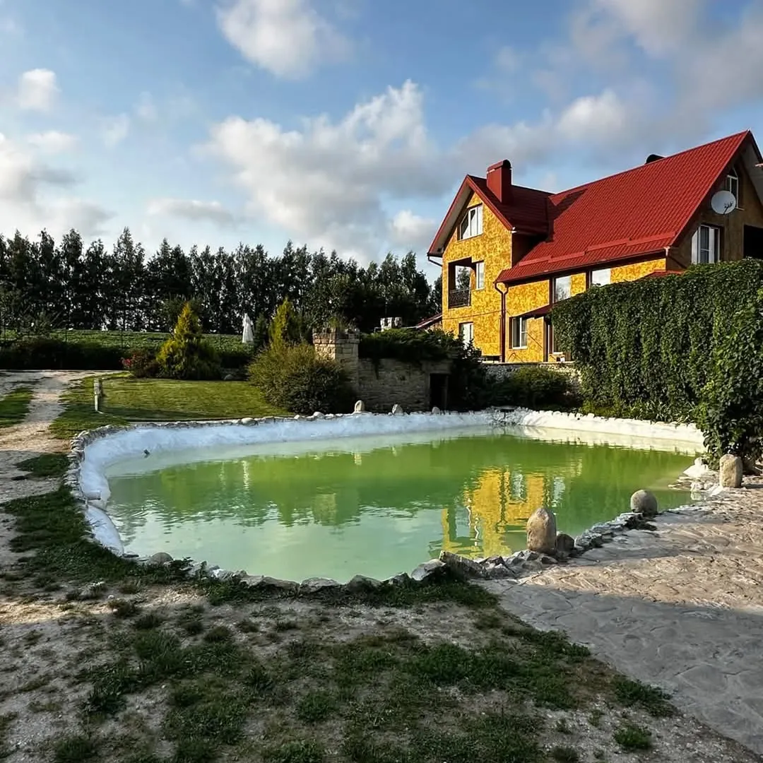 Хуторок В'юн — фото локації для відпочинку у селі Покропивна, Козівському районі, Тернопільській області, фото 1
